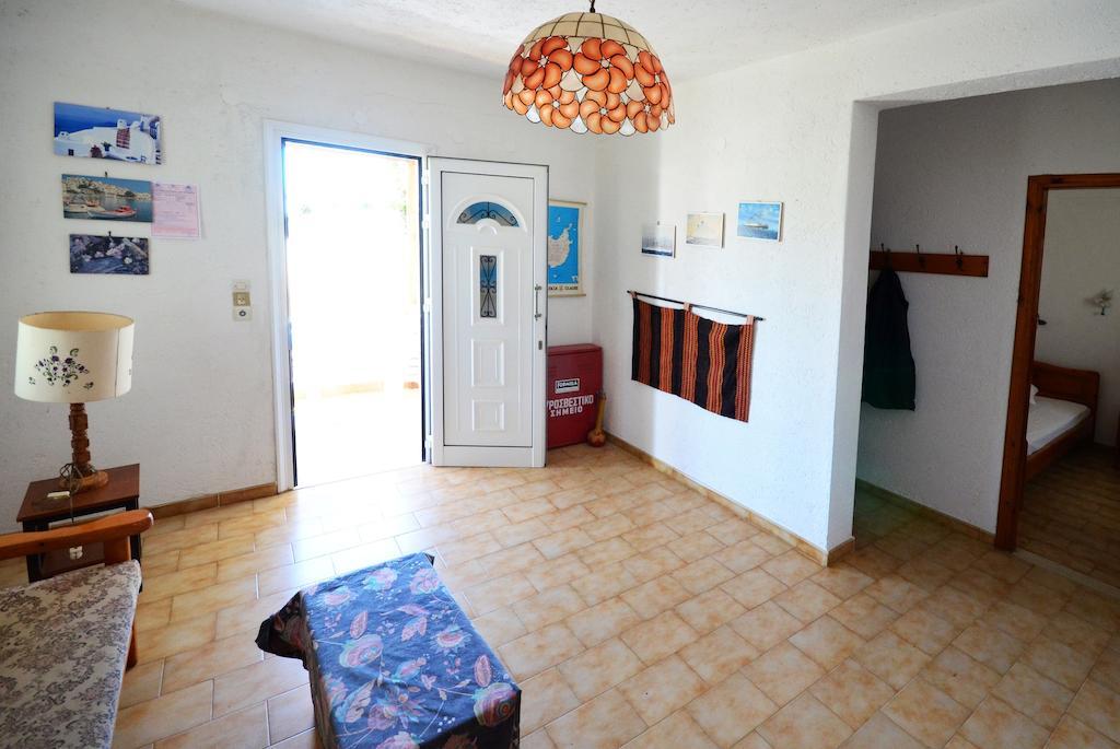 Villa Feggari Makrýgialos Oda fotoğraf