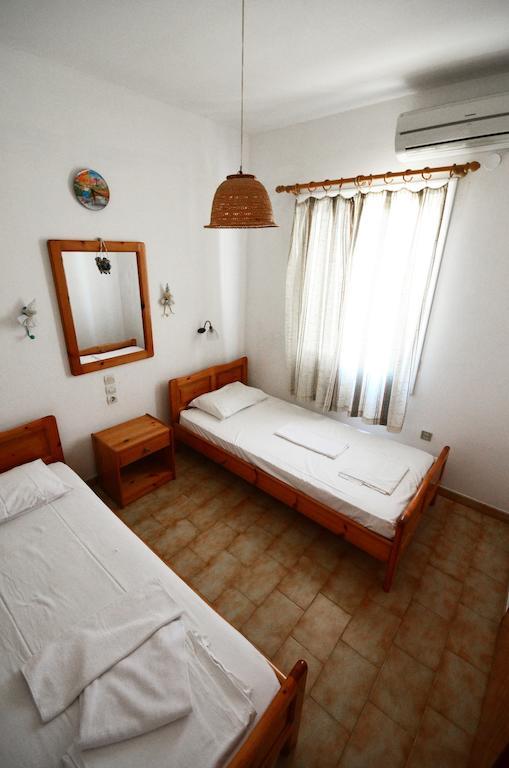 Villa Feggari Makrýgialos Oda fotoğraf