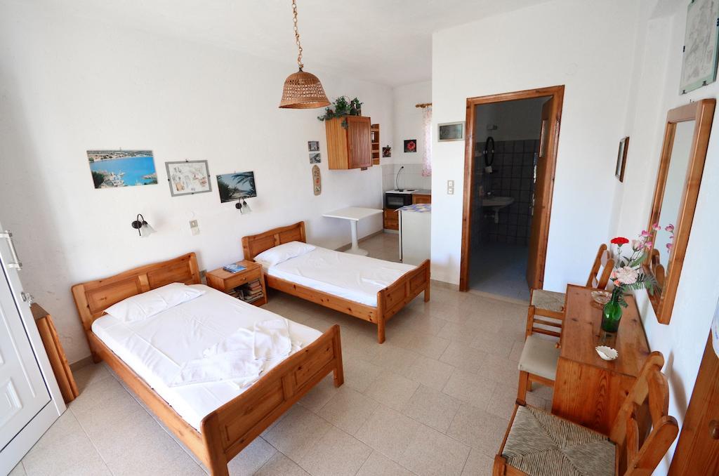 Villa Feggari Makrýgialos Oda fotoğraf